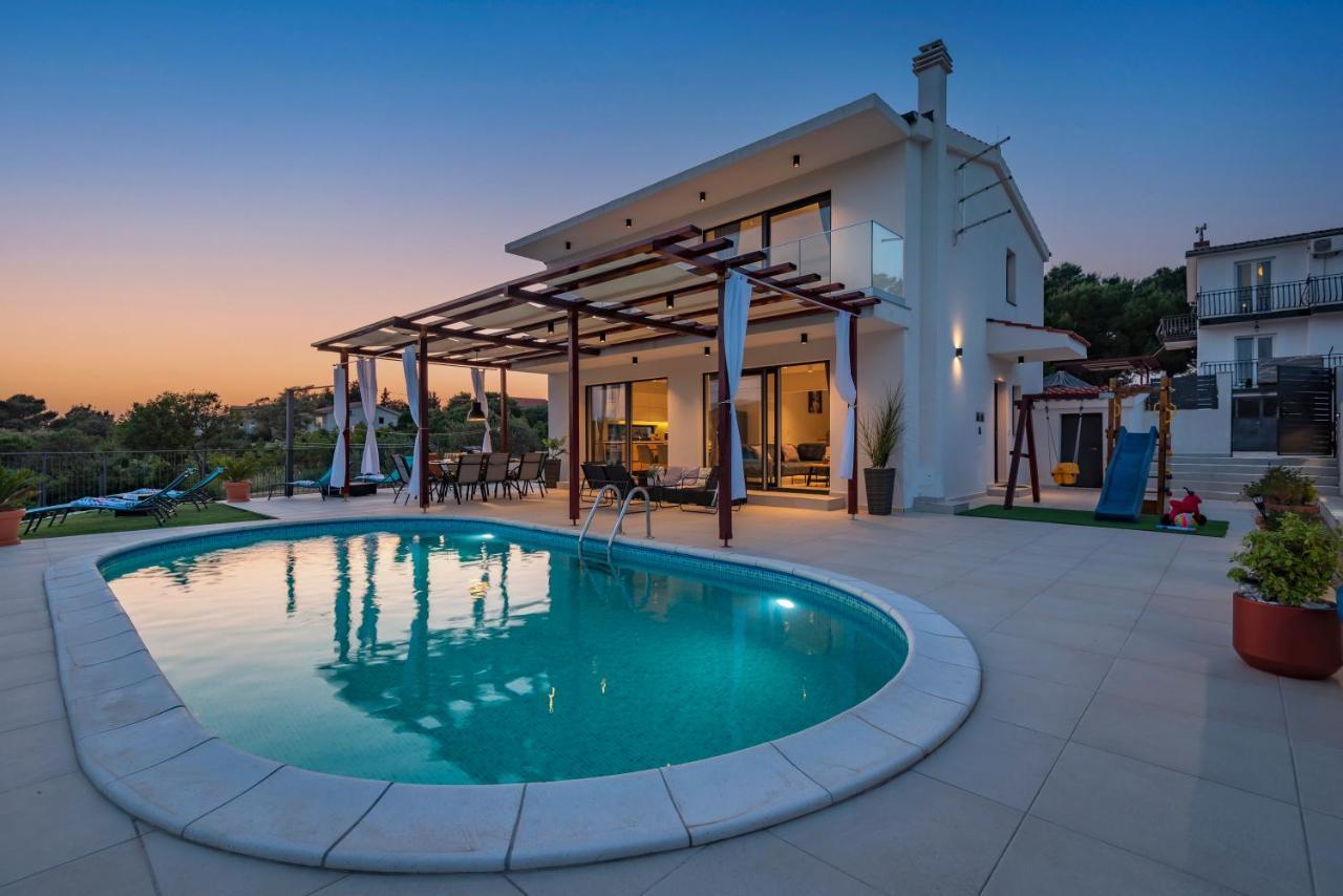 Villa Lucatoni - Heated Pool Šibenik Exterior foto